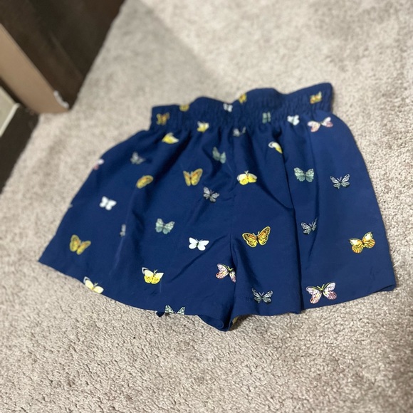 Butterfly Shorts - Picture 3 of 3